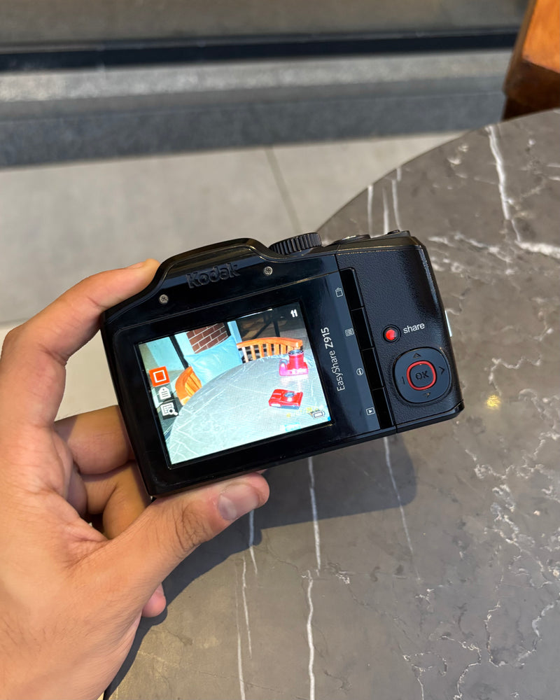 Kodak EasyShare Z915