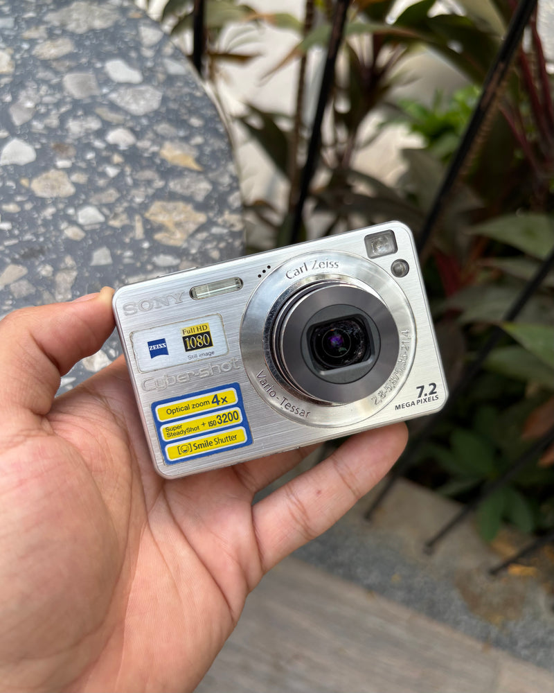 Sony Cyber-shot DSC-W120