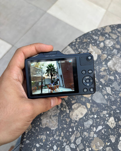 Samsung WB50F