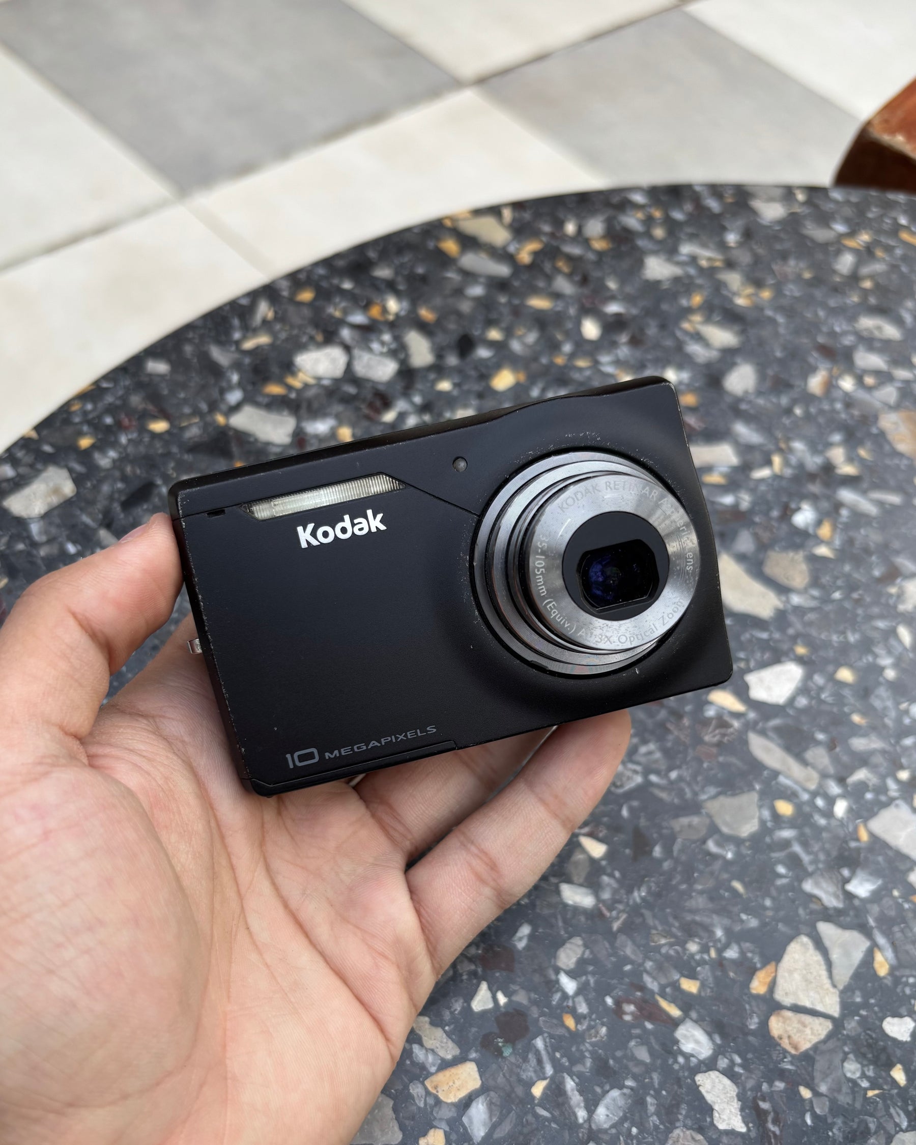 Kodak EasyShare M1033