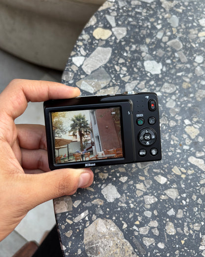 Nikon COOLPIX S2700