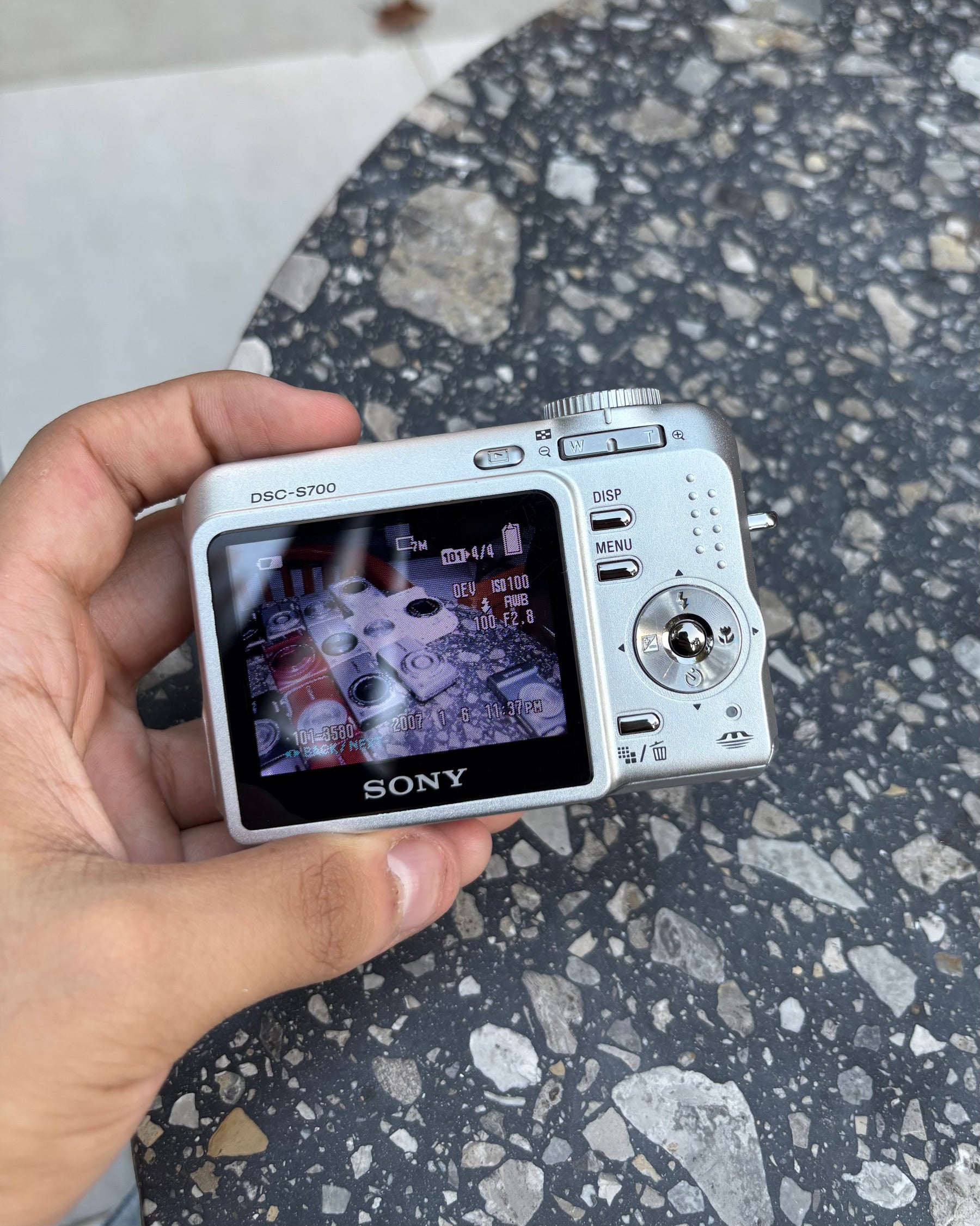 Sony Cyber-shot DSC-S700 (with box)