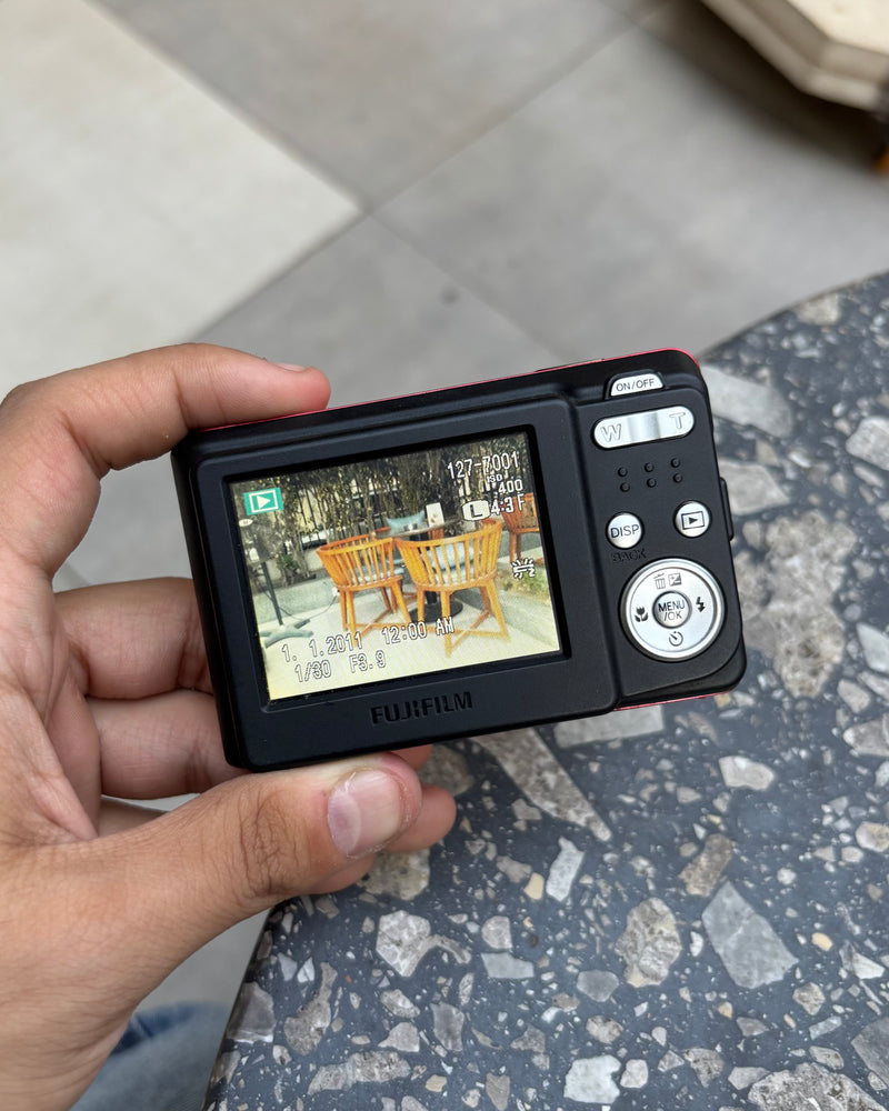 Fujifilm FinePix C25 (with box)