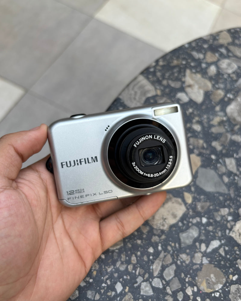 Fujifilm FinePix L50