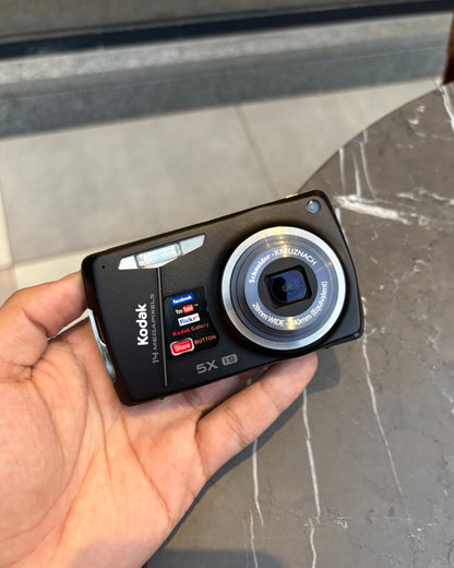 Kodak EasyShare M575