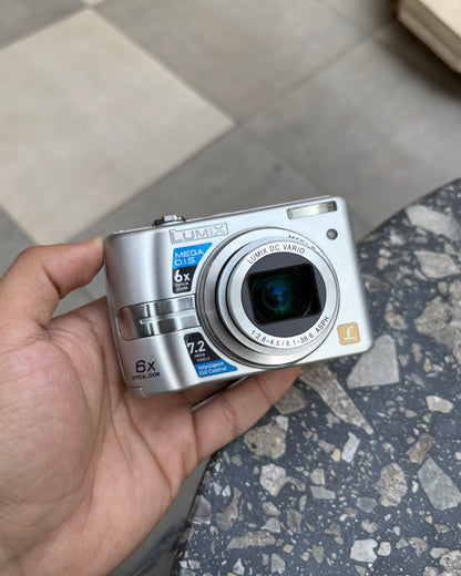 Panasonic Lumix DMC-LZ7