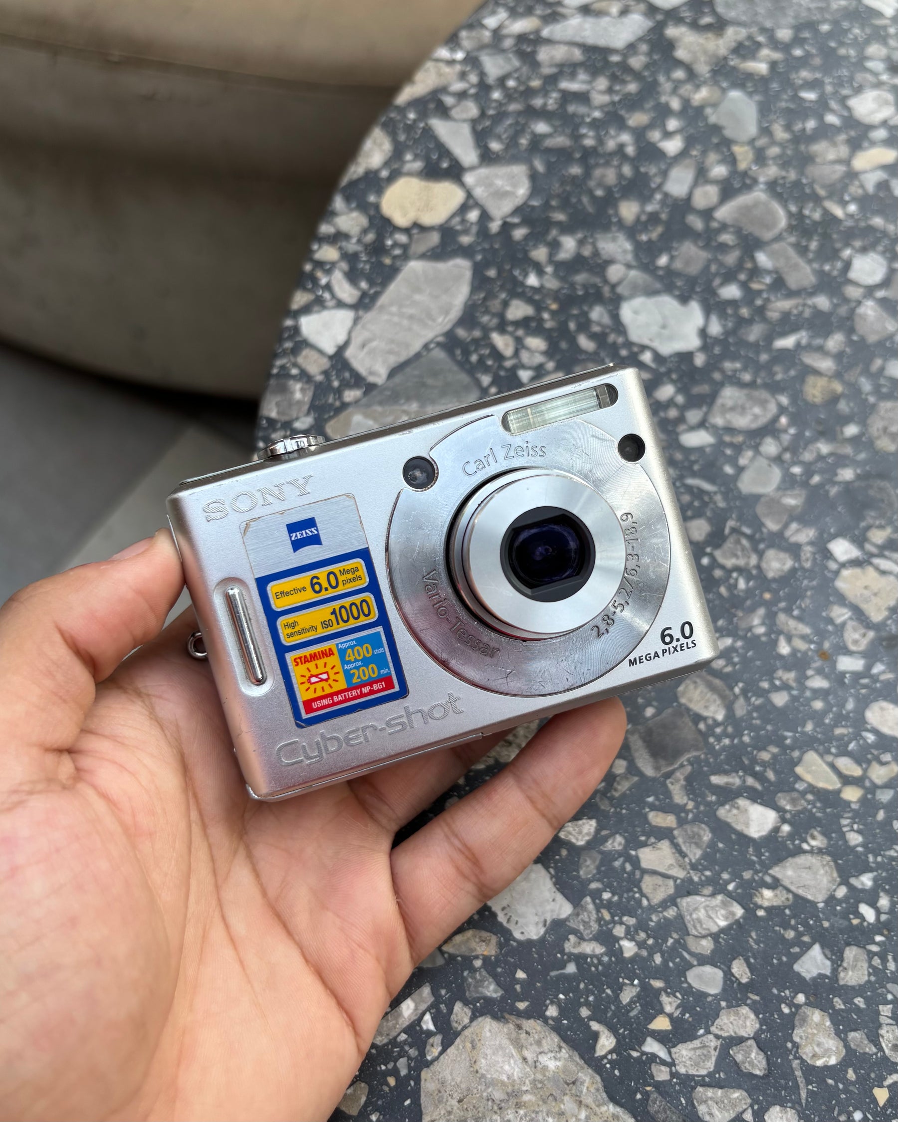 Sony Cyber-shot DSC-W30