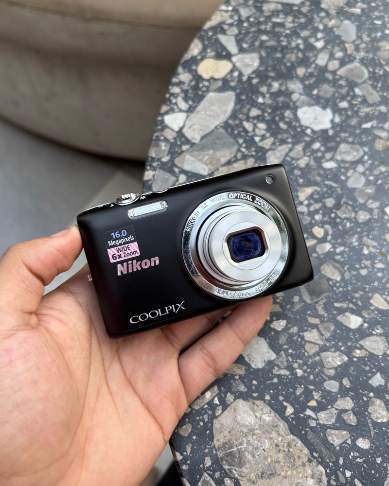 Nikon COOLPIX S2700