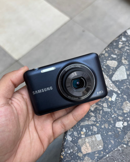 Samsung ES95 (with box)