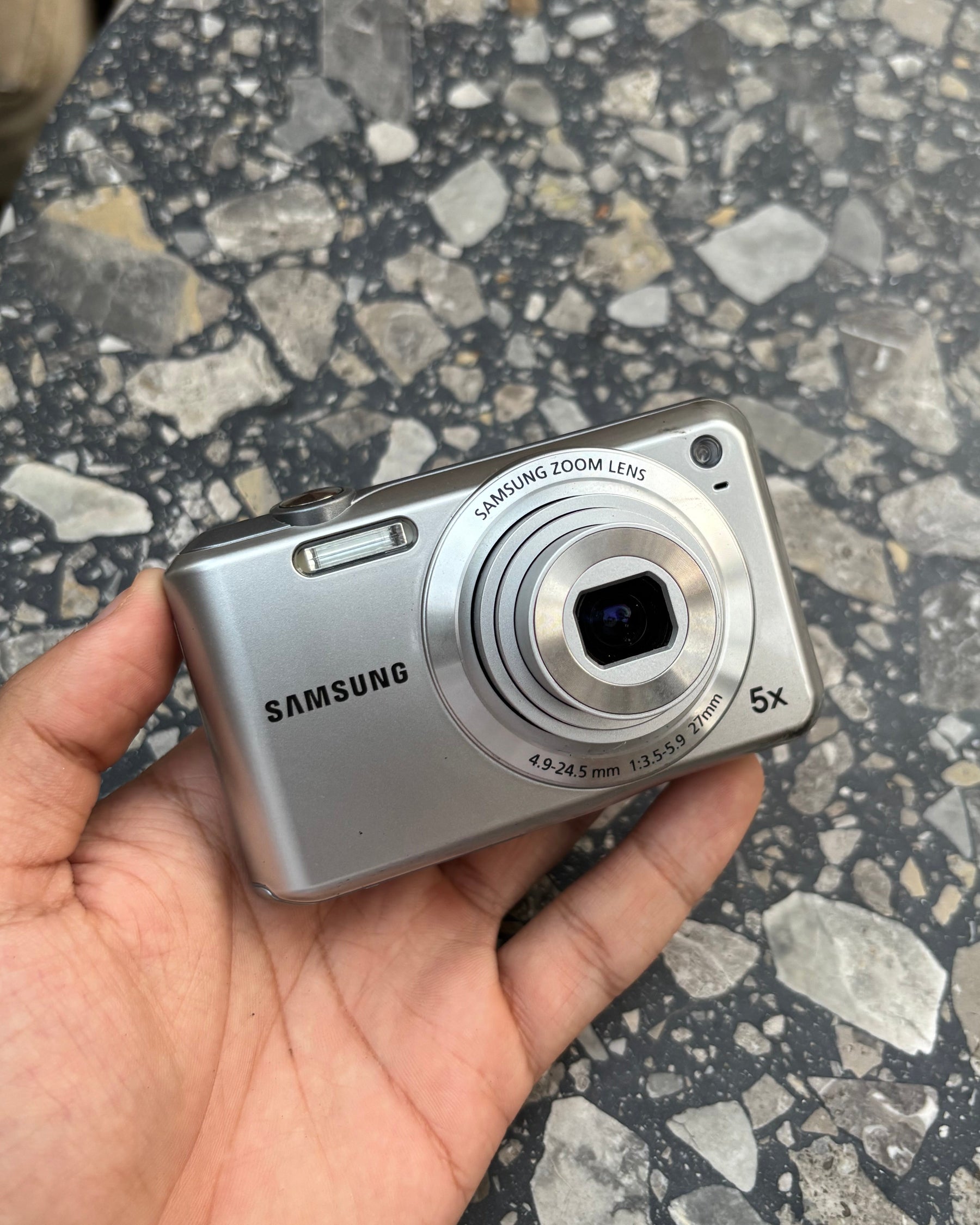 Samsung ES65