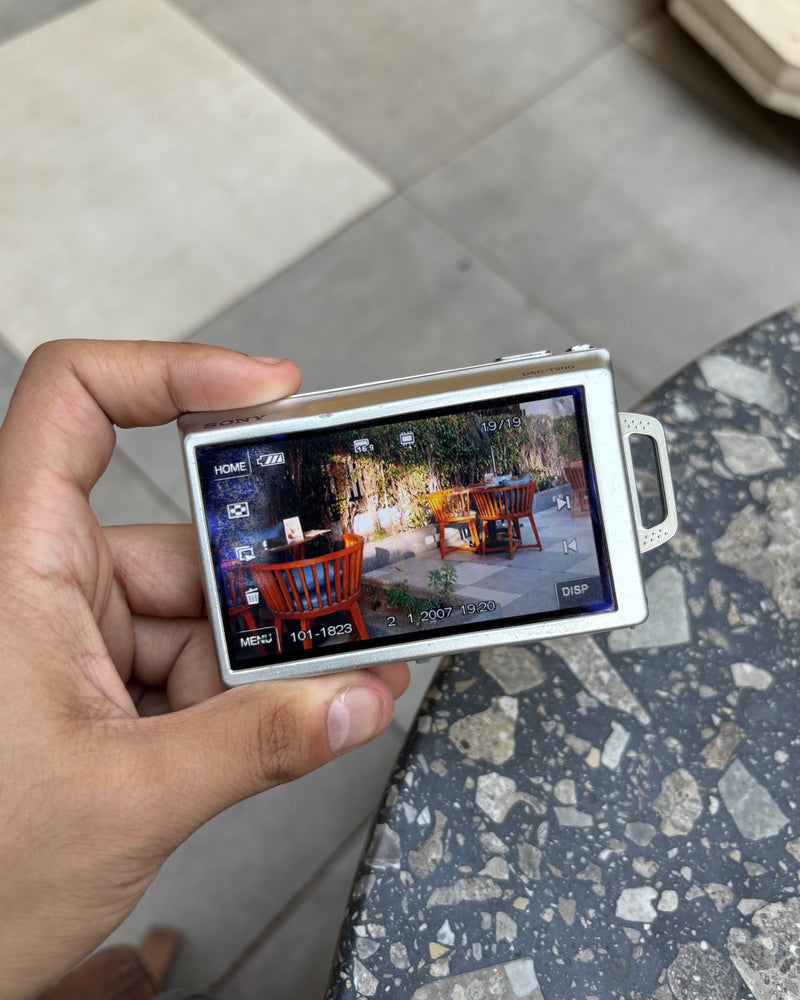Sony Cyber-shot DSC-T200