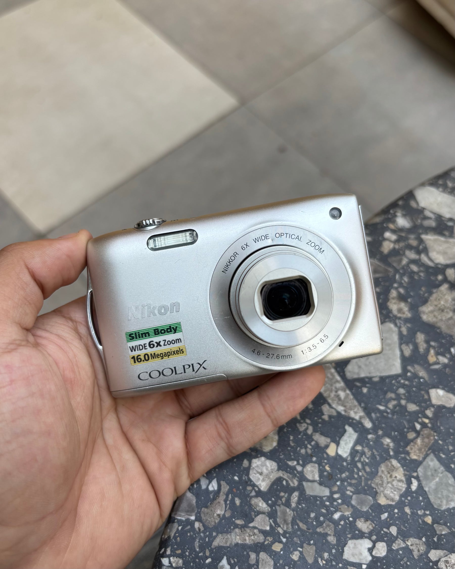 Nikon COOLPIX S3200