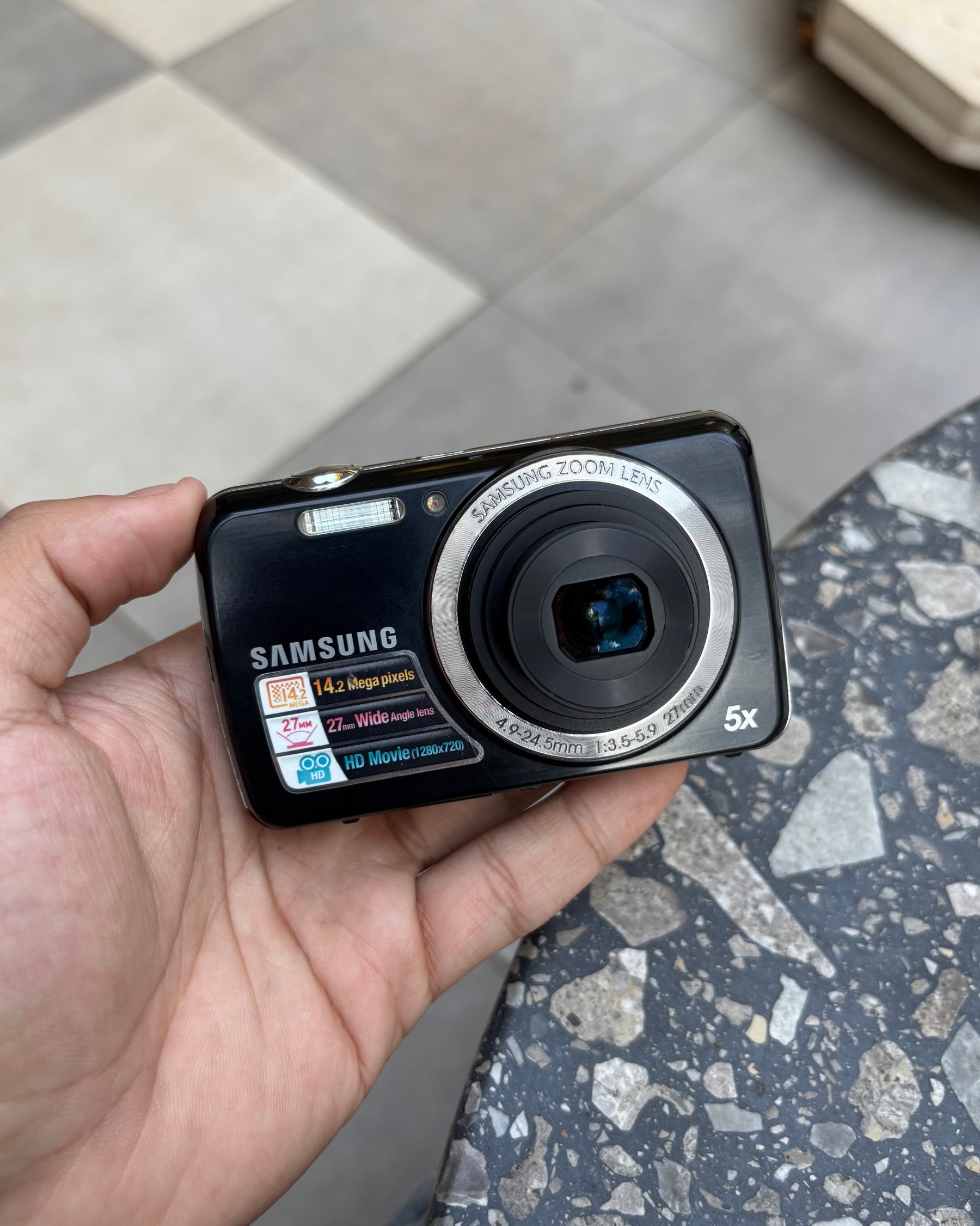 Samsung PL20 (with box)