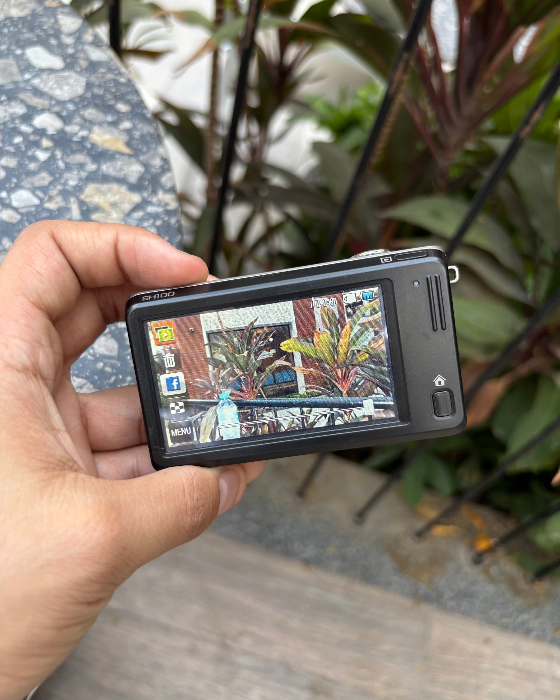 Samsung SH100