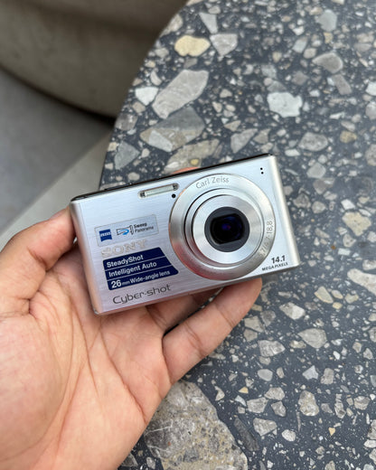 Sony Cyber-shot DSC-W530 (with box)