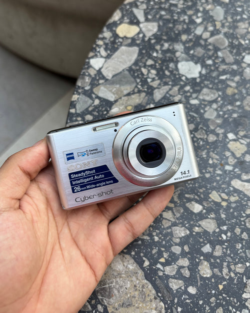 Sony Cyber-shot DSC-W530 (with box)