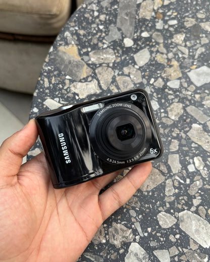 Samsung ES28 (with box)