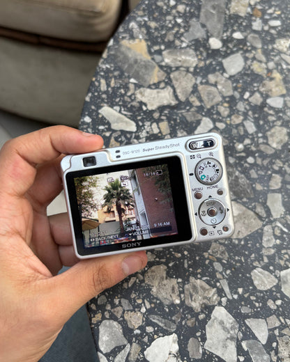 Sony Cyber-shot DSC-W120