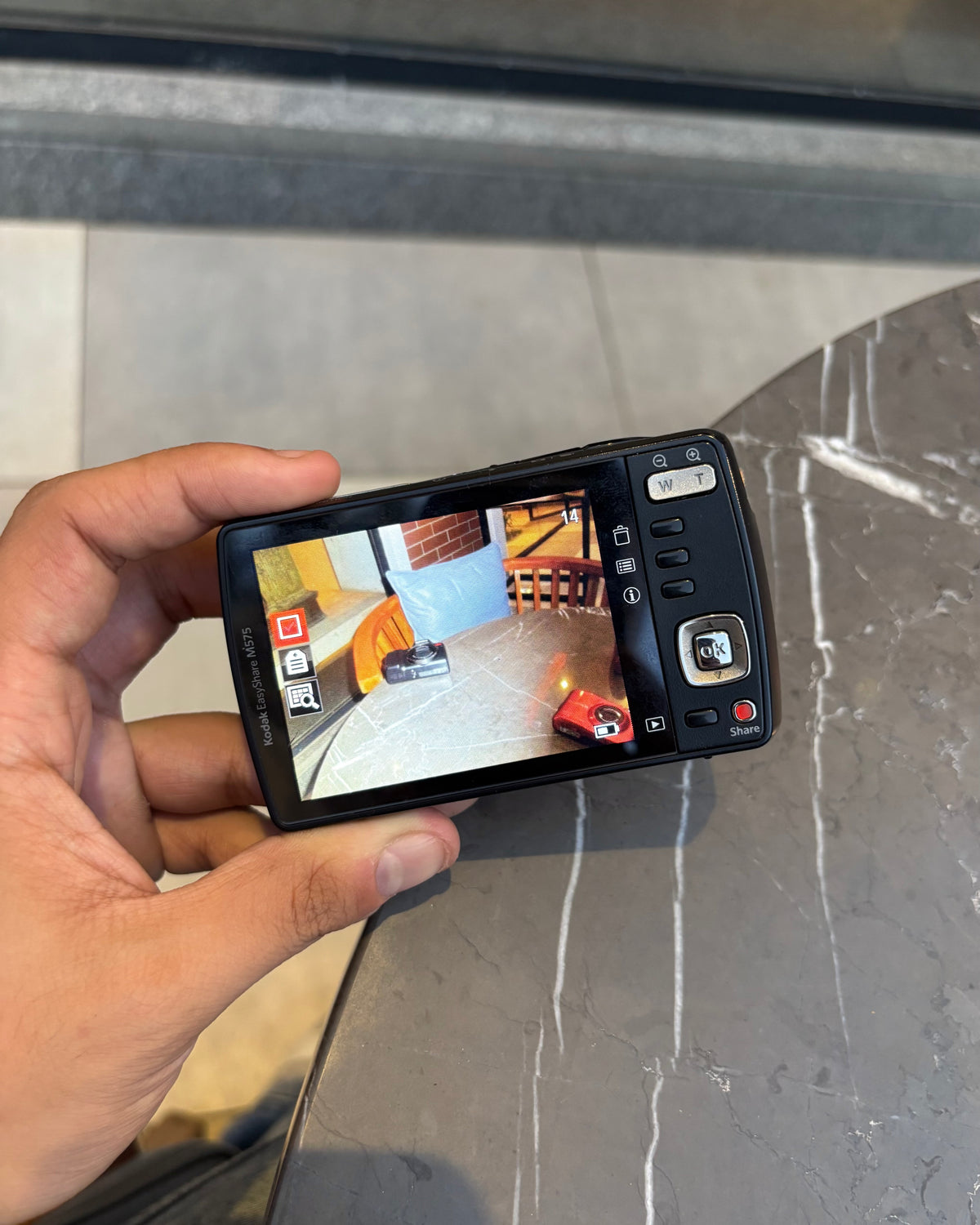 Kodak EasyShare M575
