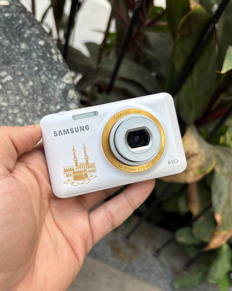 Samsung ES99 (with box)